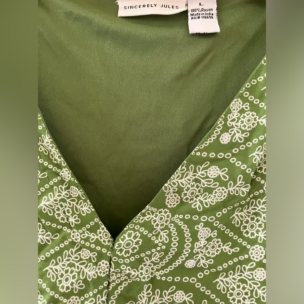 Sincerely Jules Boho Green Patterned Sleeveless Mini Dress Size Large NWT - Picture 2 of 4